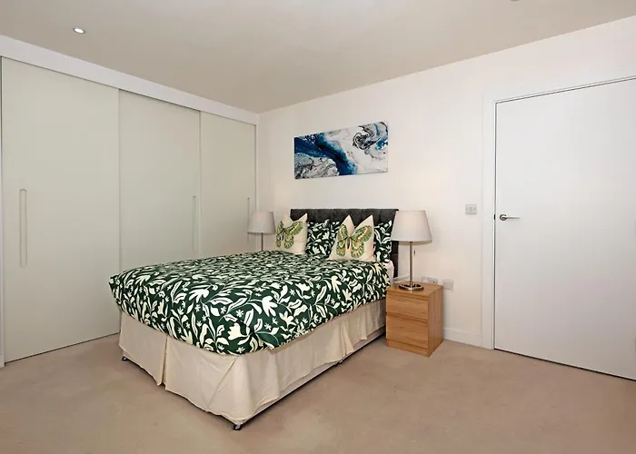 Grand Apartments - Hammersmith